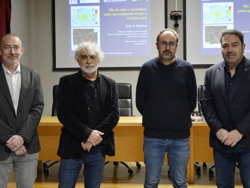 Unha conferencia afonda no campus no uso de satélites para a detección de illas de calor e incendios